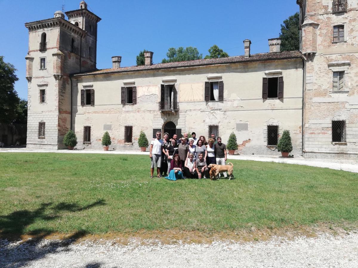 Ostello Castello Mina Della Scala Casteldidone Екстериор снимка