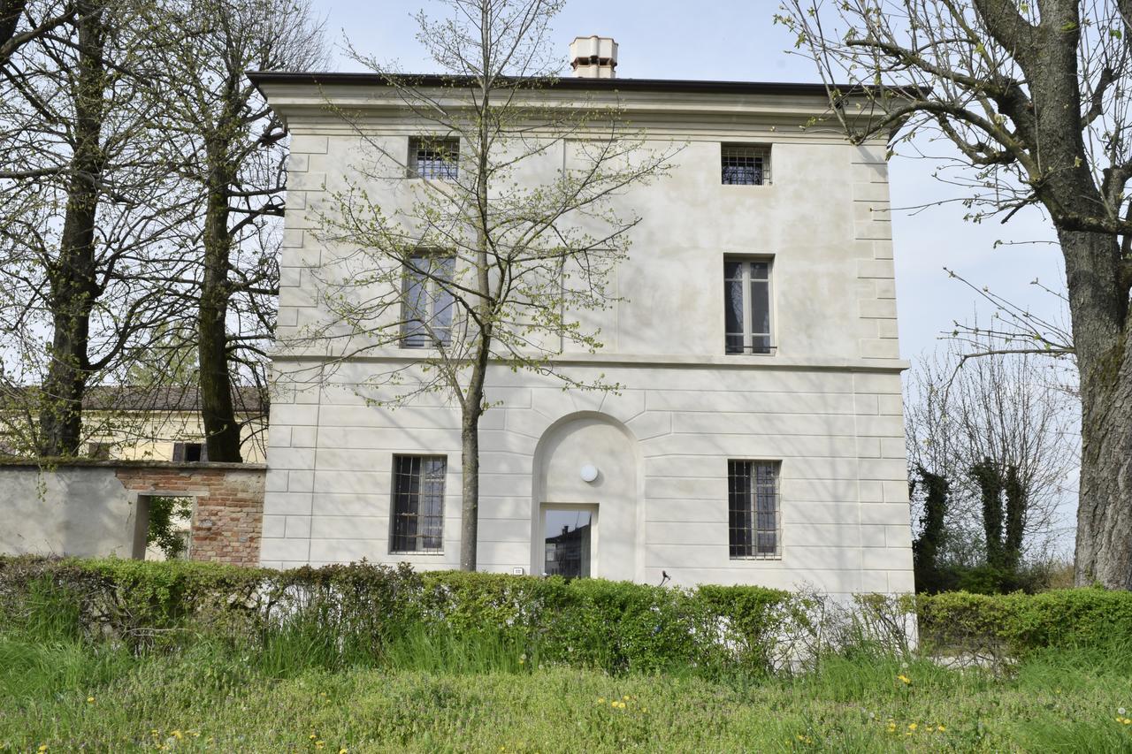 Ostello Castello Mina Della Scala Casteldidone Екстериор снимка